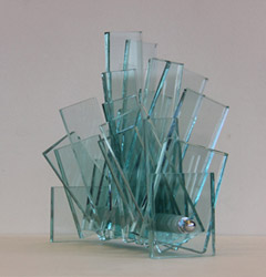 Glass-sculptures-MOBILIS-A-M-A.jpg